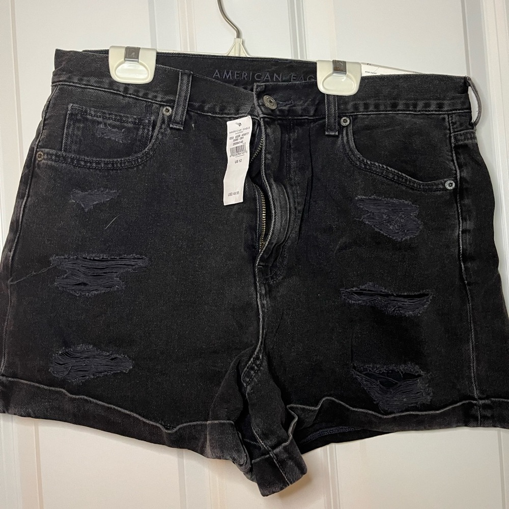 American Eagle - High Rise Mom Short - Size 12